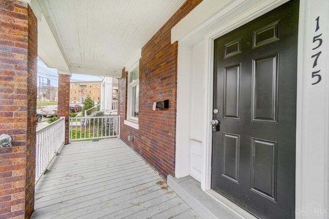 1575 Dixmont Avenue, Cincinnati, OH 45207