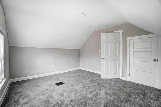 1575 Dixmont Avenue, Cincinnati, OH 45207