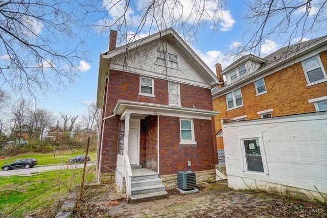 1575 Dixmont Avenue, Cincinnati, OH 45207
