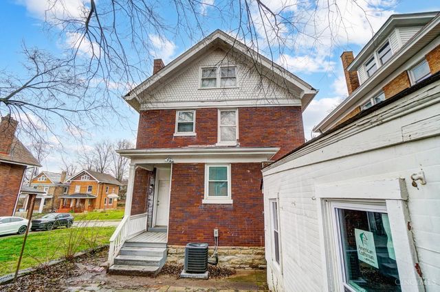 1575 Dixmont Avenue, Cincinnati, OH 45207
