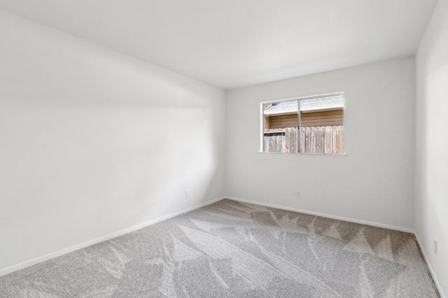 176 Stonybrook Dr, Ione, CA 95640