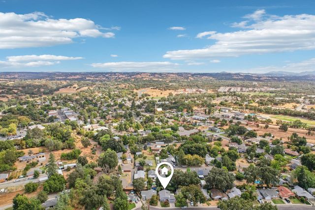 176 Stonybrook Dr, Ione, CA 95640