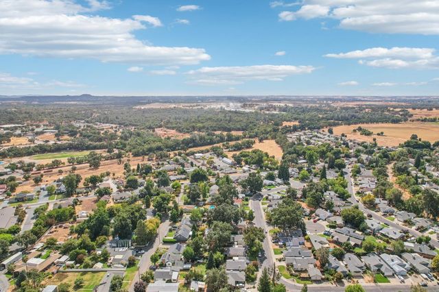 176 Stonybrook Dr, Ione, CA 95640