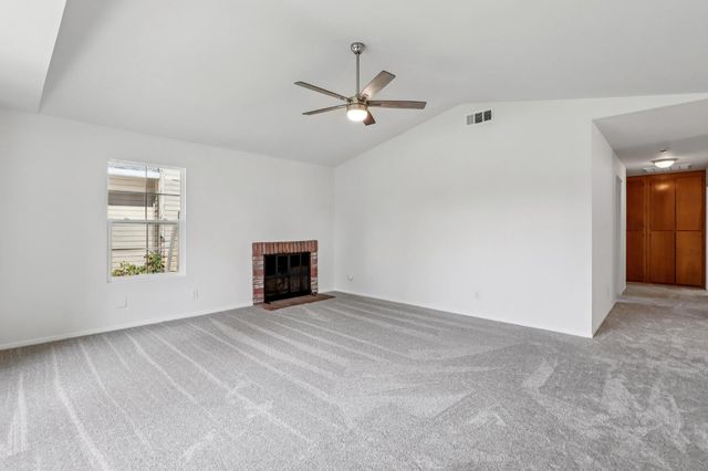 176 Stonybrook Dr, Ione, CA 95640