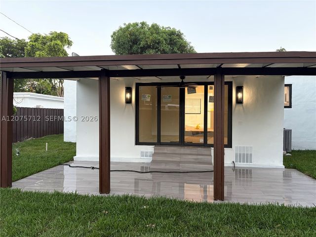 4291 SW 14th St, Miami, FL 33134