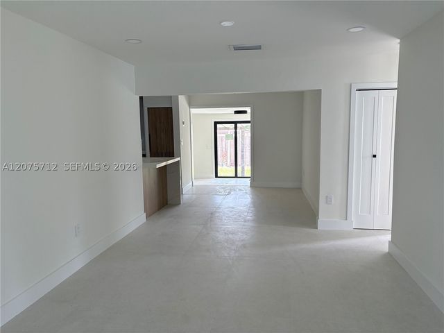 4291 SW 14th St, Miami, FL 33134