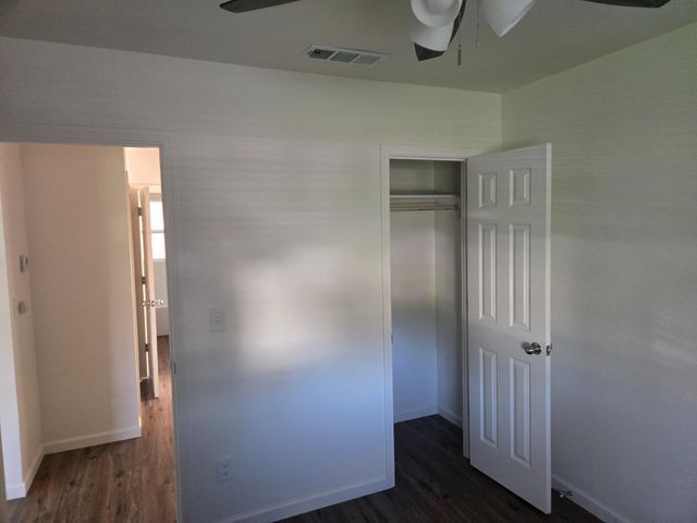 931 Delaware Ave, Los Banos, CA 93635