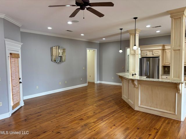 406 Providence Drive, Brandon, MS 39042