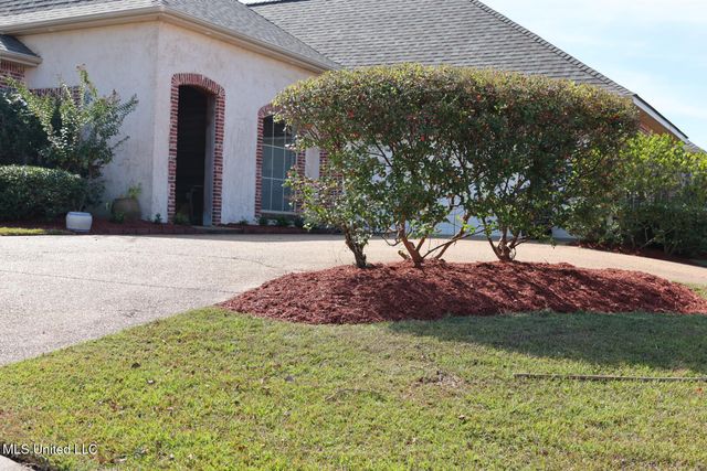 406 Providence Drive, Brandon, MS 39042