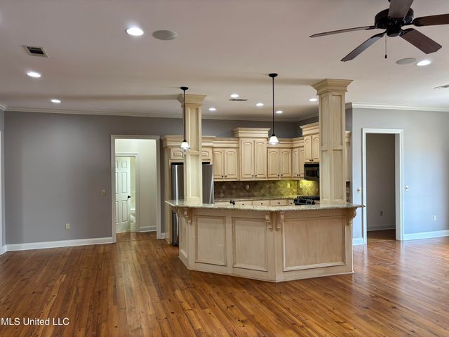 406 Providence Drive, Brandon, MS 39042