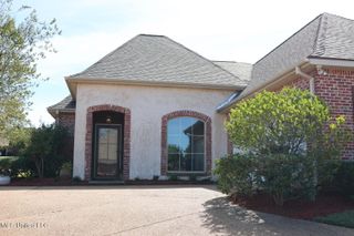 406 Providence Drive, Brandon, MS 39042