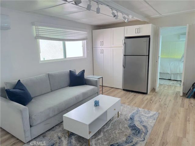 726 Esplanade, Redondo Beach, CA 90277