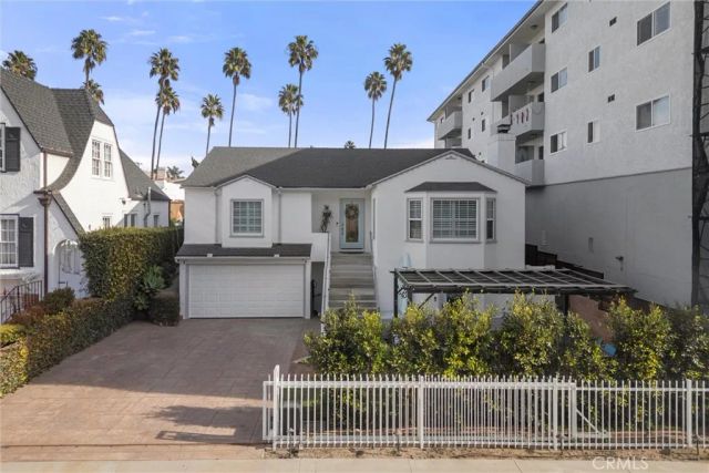 726 Esplanade, Redondo Beach, CA 90277