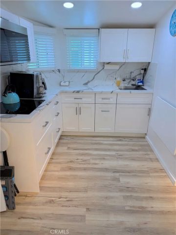 726 Esplanade, Redondo Beach, CA 90277