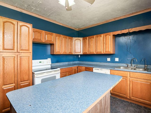 3935 N Section Line Road, Radnor, OH 43066