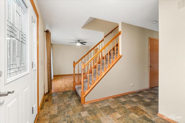 920 Fairfax Court, Elgin, IL 60120