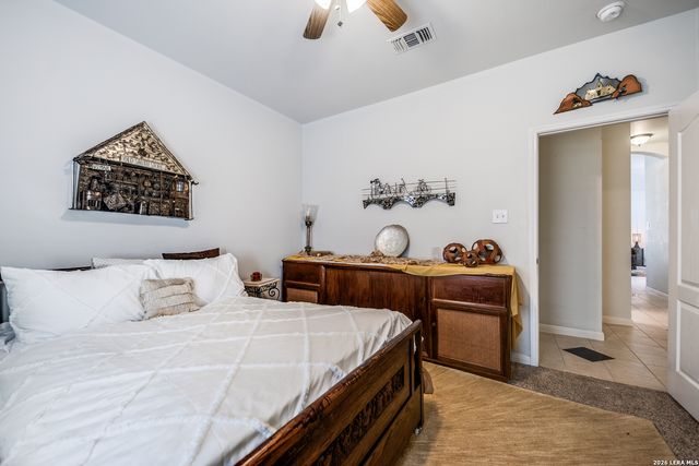 914 Grassy Meadows, San Antonio, TX 78258