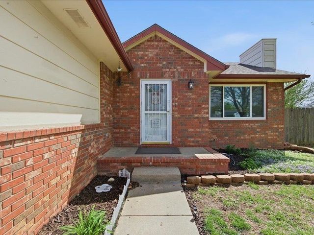 603 Colleen St, Augusta, KS 67010