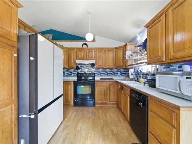 603 Colleen St, Augusta, KS 67010