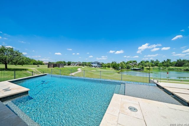 129 BANDIT BAY VW, New Braunfels, TX 78130