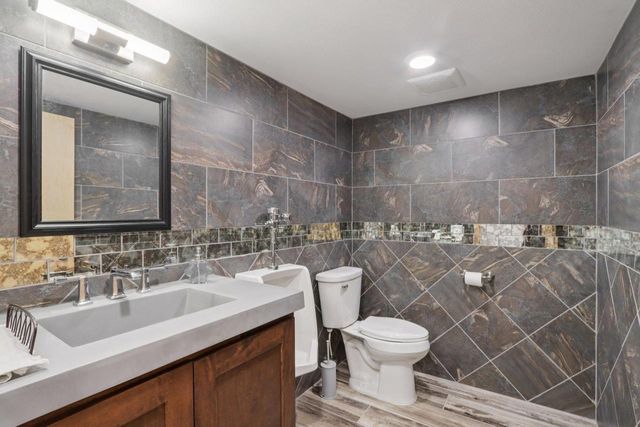 7428 South Avenue, Middleton, WI 53562