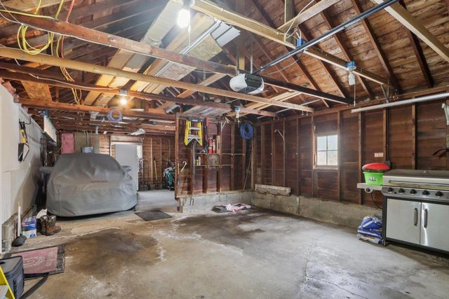 7428 South Avenue, Middleton, WI 53562