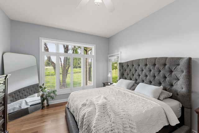 1075 Glen Oaks Drive, West Des Moines, IA 50266