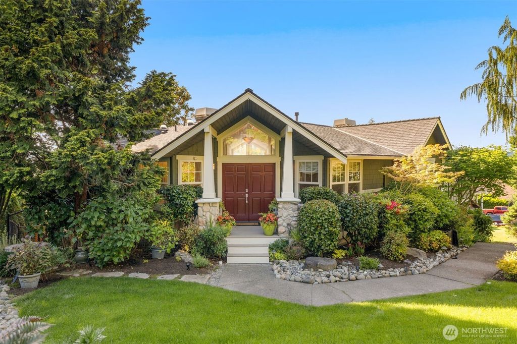 1907 2nd Street, Kirkland, WA 98033