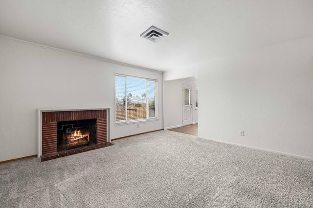 6204 Templeton Dr, Carmichael, CA 95608