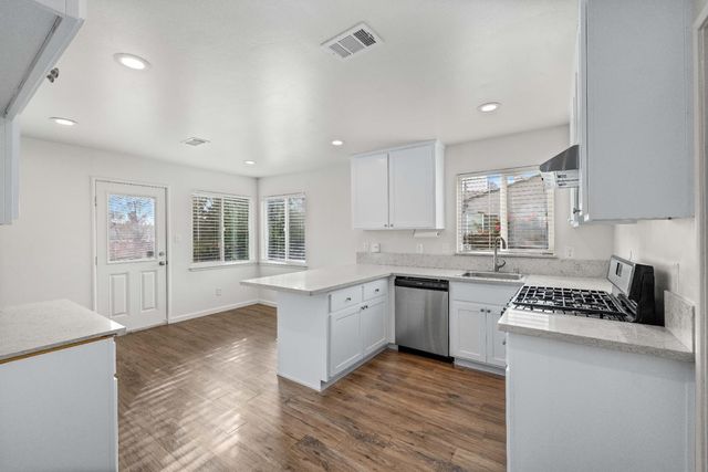 6204 Templeton Dr, Carmichael, CA 95608