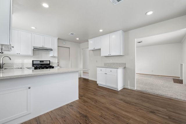 6204 Templeton Dr, Carmichael, CA 95608