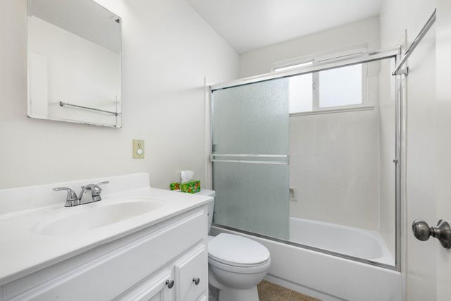 6204 Templeton Dr, Carmichael, CA 95608