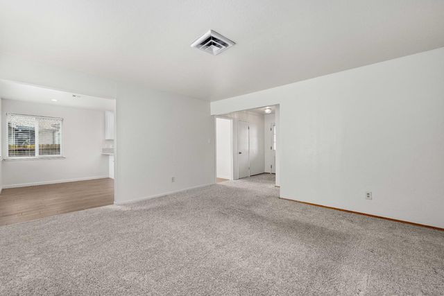 6204 Templeton Dr, Carmichael, CA 95608