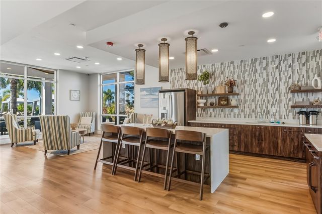 18111 TAVERNSIDE TRAIL, Lakewood Ranch, FL 34211