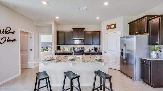 18111 TAVERNSIDE TRAIL, Lakewood Ranch, FL 34211