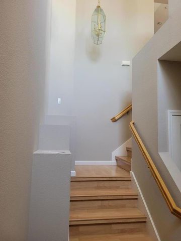 10711 Wallace Lane, Dublin, CA 94568