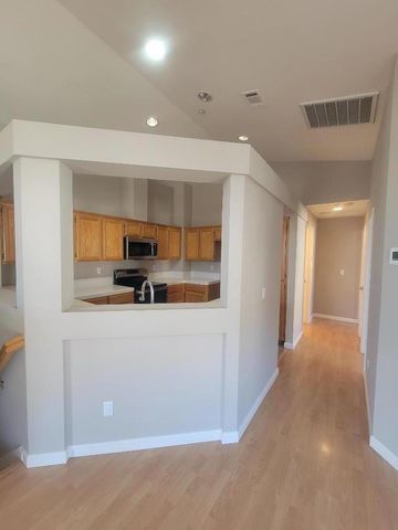 10711 Wallace Lane, Dublin, CA 94568