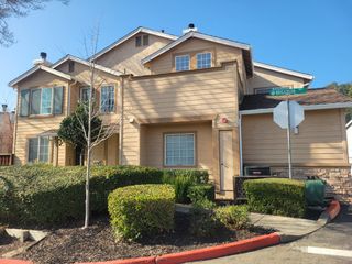 10711 Wallace Lane, Dublin, CA 94568