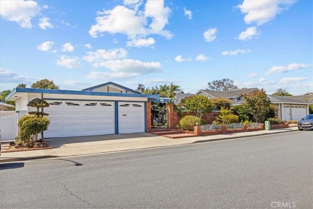 19701 Quiet Bay, Huntington Beach, CA 92648