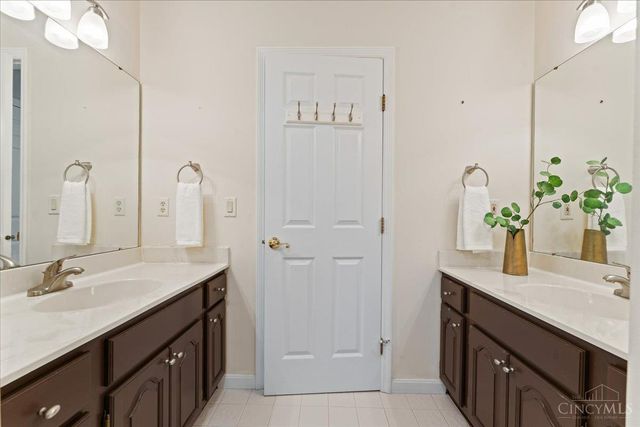 845 Eaglesknoll Court, Anderson Twp, OH 45255