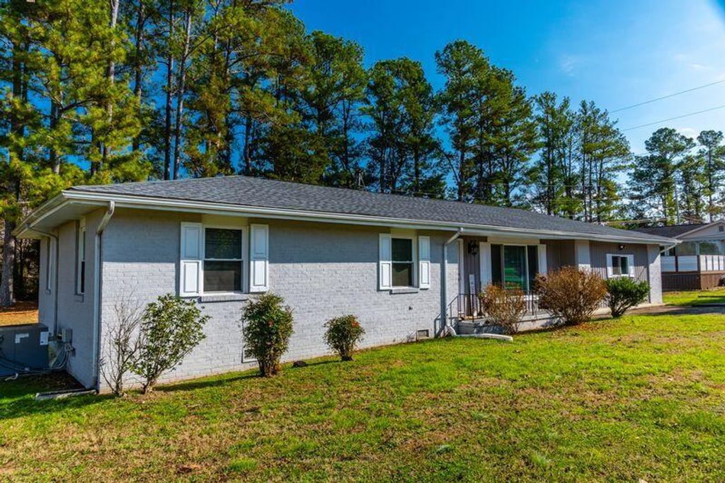 92 Nancy Lane, Flintstone, GA 30725