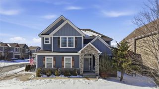 3904 SW Stoney Brook Drive, Lee's Summit, MO 64082