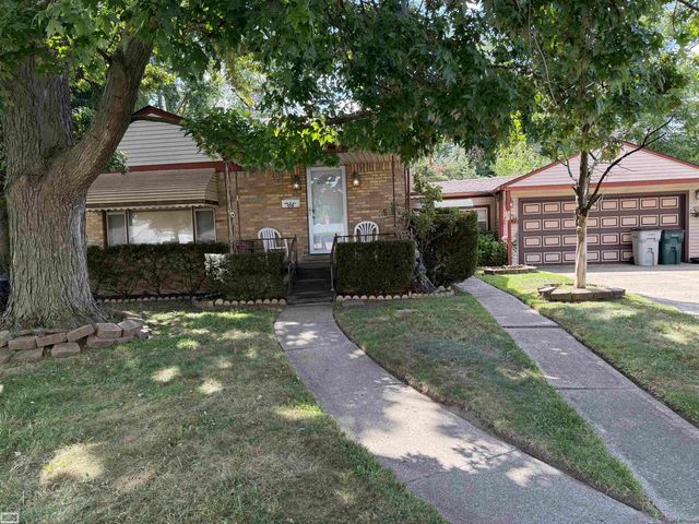 516 E WOODWARD HGTS Boulevard, Hazel Park, MI 48030