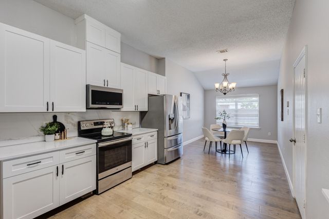 7218 Compass Point Drive, Rowlett, TX 75089