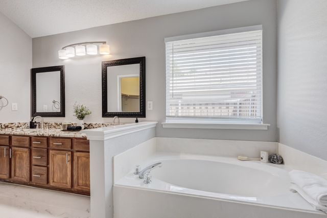 7218 Compass Point Drive, Rowlett, TX 75089