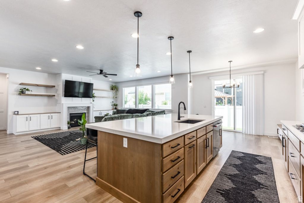 10926 S GLAMIS DUNE DR, South Jordan, UT 84009 — photo 2