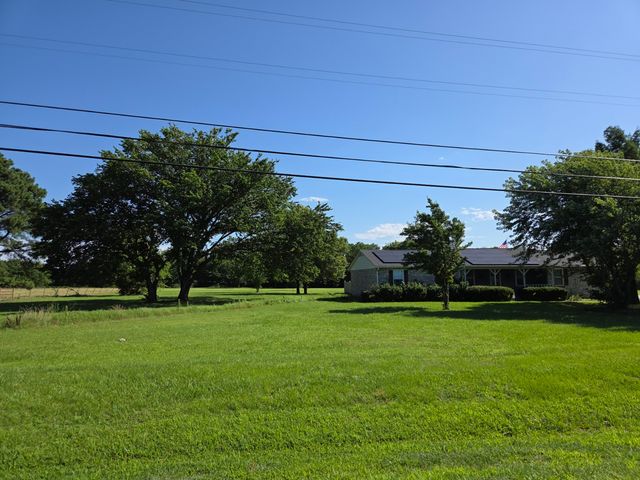 27513 State Highway 56, Whitesboro, TX 76273