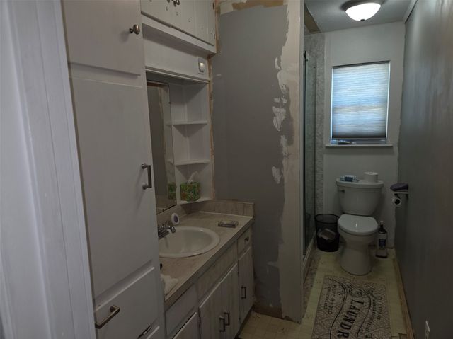 27513 State Highway 56, Whitesboro, TX 76273