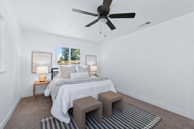 210 Sunnyside Avenue, Clovis, CA 93611