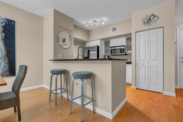 235 NE 1ST Street 404, Delray Beach, FL 33444